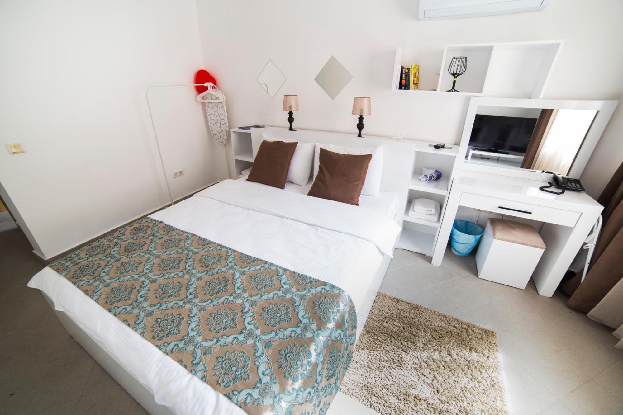Downtown Fethiye Cozy Rooms ภายนอก รูปภาพ