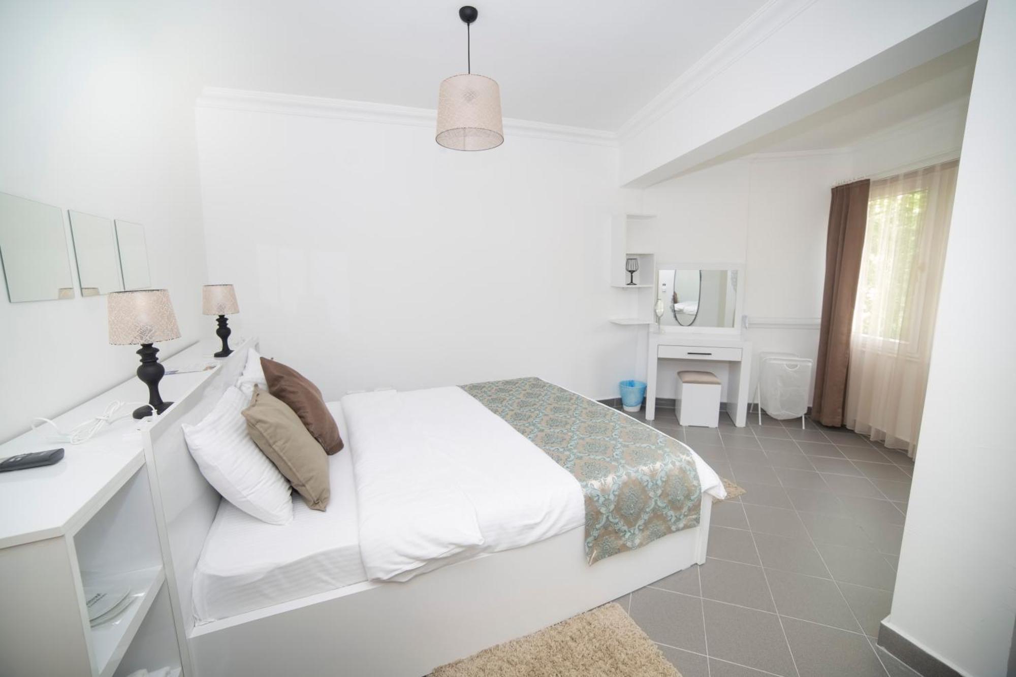 Downtown Fethiye Cozy Rooms ภายนอก รูปภาพ